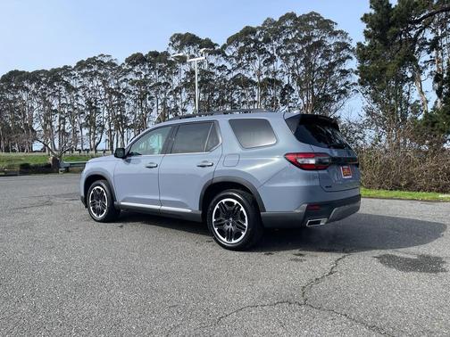 2026 Honda Pilot Touring