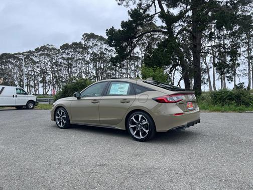 Sand Dune 2026 Honda Civic Hybrid Sport Touring