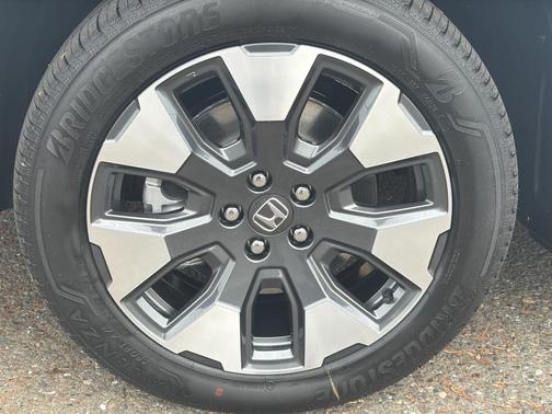 Platinum White Pearl 2026 Honda Pilot Elite