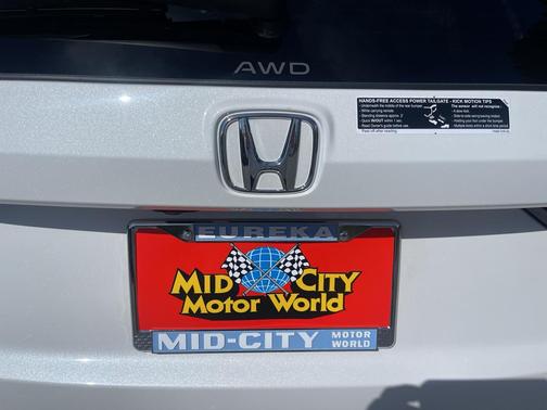 Platinum White Pearl 2026 Honda CR-V Hybrid Sport Touring