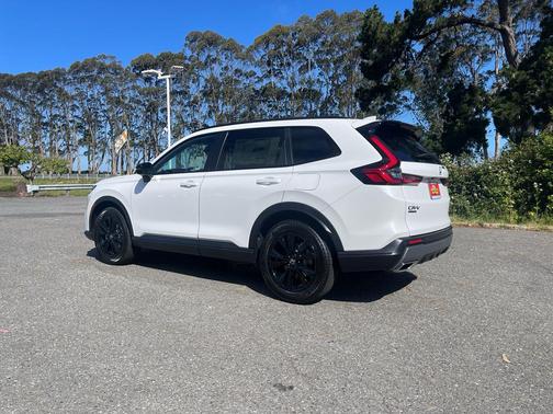 Platinum White Pearl 2026 Honda CR-V Hybrid Sport Touring