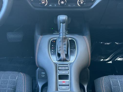 Urban Gray Pearl 2027 Honda HR-V Sport