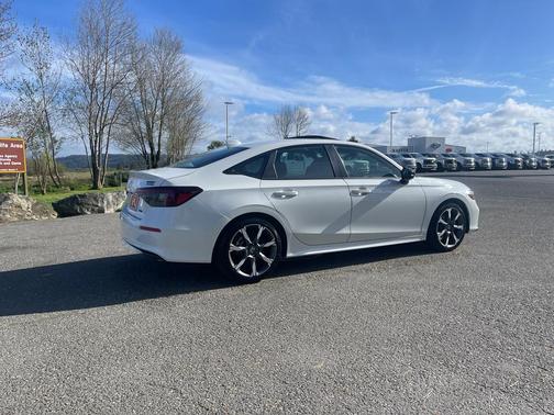 Platinum White Pearl 2026 Honda Civic Hybrid Sport Touring