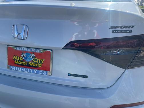 Platinum White Pearl 2026 Honda Civic Hybrid Sport Touring