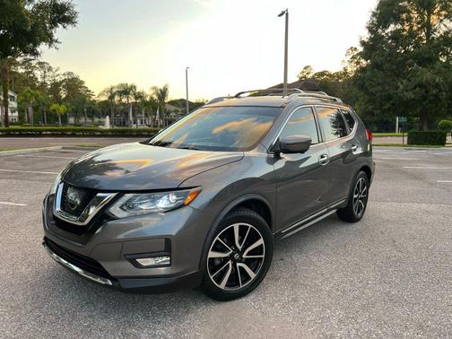 2017 Nissan Rogue SL