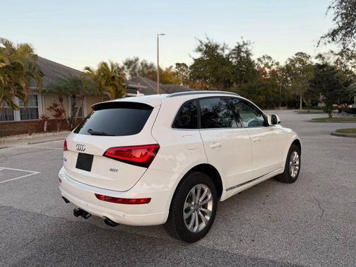 2014 Audi Q5 2.0T Premium Plus