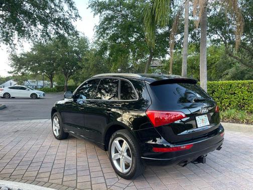2011 Audi Q5 Premium Plus