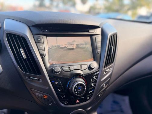 2015 Hyundai Veloster Turbo