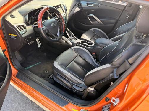 2015 Hyundai Veloster Turbo