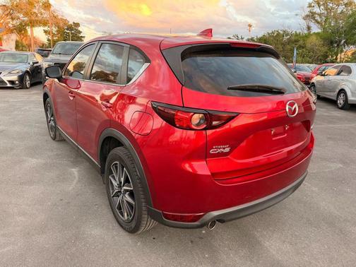 2018 Mazda CX-5 Sport