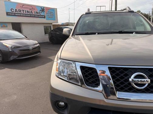 2005 Nissan Frontier LE Crew Cab