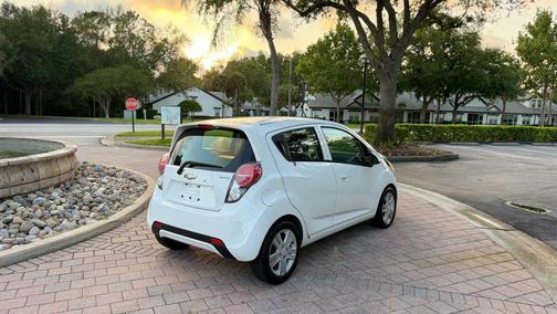 Summit White 2014 Chevrolet Spark 1LT