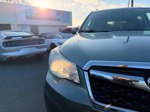 2015 Subaru Forester 2.5i Premium