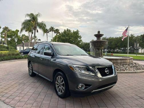 2015 Nissan Pathfinder SV