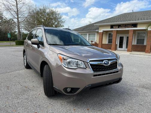 Beige 2014 Subaru Forester 2.5i Limited