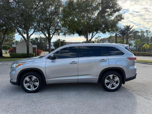 2016 Toyota Highlander Limited
