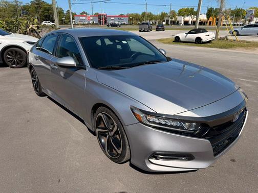 Lunar Silver Metallic 2018 Honda Accord Sport