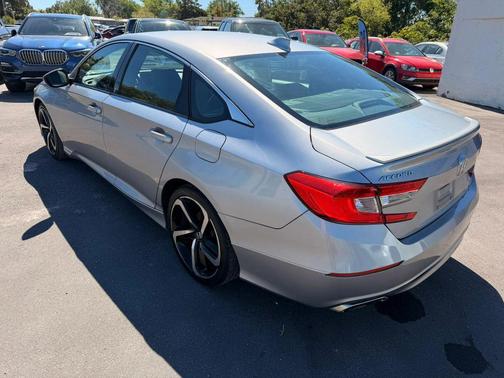Lunar Silver Metallic 2018 Honda Accord Sport