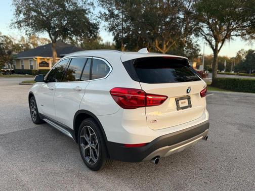 2018 BMW X1 xDrive28i