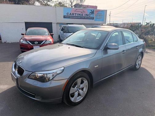 2008 BMW 528 528xi Sedan 4D