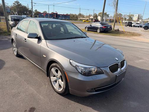 2008 BMW 528 528xi Sedan 4D