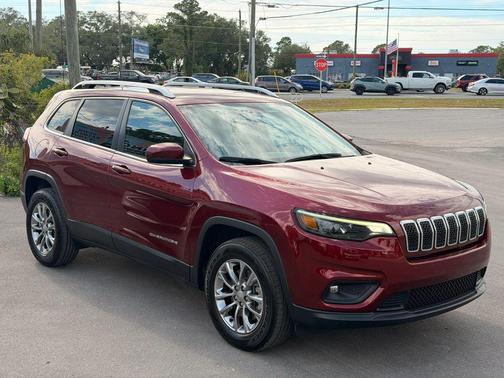 Velvet Red Pearlcoat 2020 Jeep Cherokee Latitude Plus