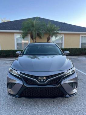 2019 Toyota Camry SE