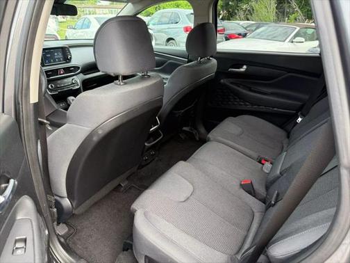 2019 Hyundai SANTA FE SE 2.4