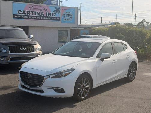 Snowflake White Pearl Mica 2018 Mazda Mazda3 Grand Touring