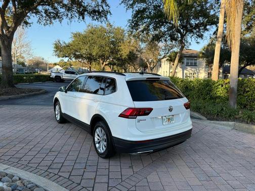 2019 Volkswagen Tiguan 2.0T SE