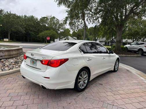 2014 INFINITI Q50 Premium