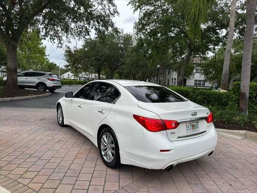2014 INFINITI Q50 Premium