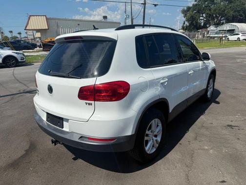 2016 Volkswagen Tiguan S