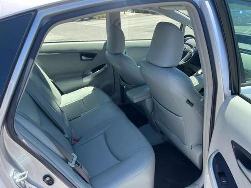 2010 Toyota Prius One