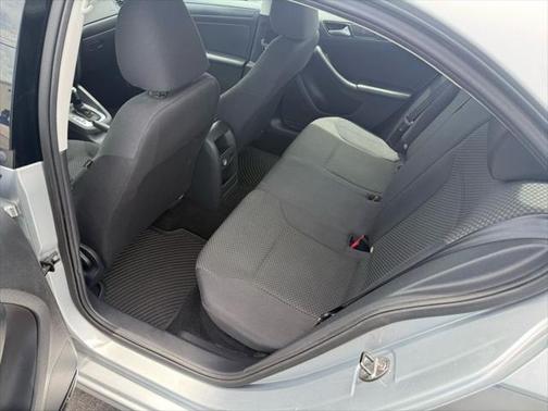 2014 Volkswagen Jetta Auto S