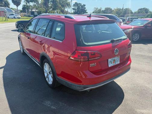 2017 Volkswagen Golf Alltrack TSI SEL