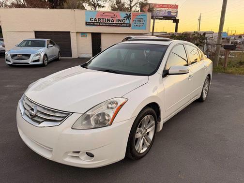 2012 Nissan Altima 3.5 SR