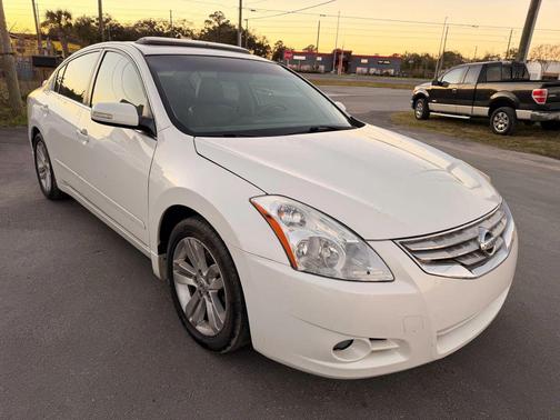 2012 Nissan Altima 3.5 SR