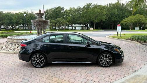 Black Sand Pearl 2020 Toyota Corolla SE