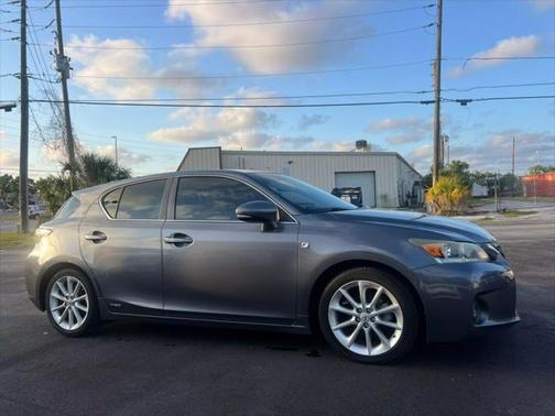 2013 Lexus CT 200h CT 200h Hatchback 4D