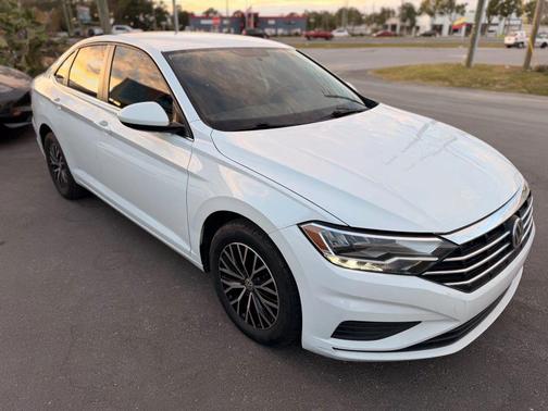 Pure White 2021 Volkswagen Jetta 1.4T S