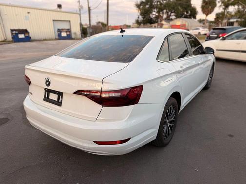 Pure White 2021 Volkswagen Jetta 1.4T S