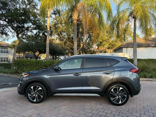 2021 Hyundai TUCSON Sport