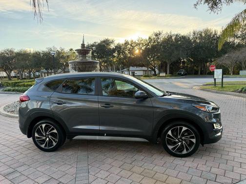 2021 Hyundai TUCSON Sport