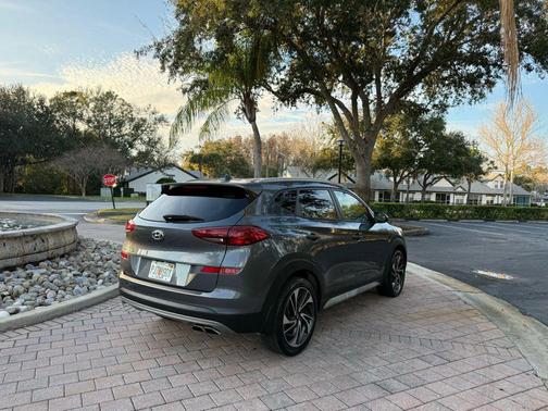 2021 Hyundai TUCSON Sport