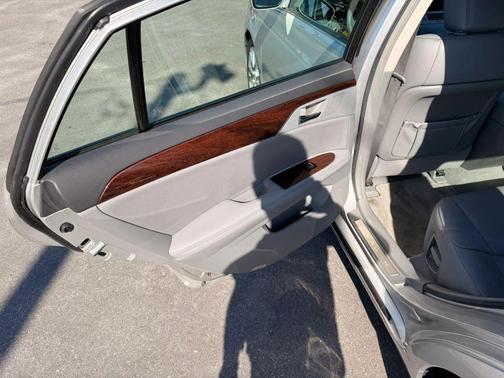 Classic Silver Metallic 2009 Toyota Avalon XL