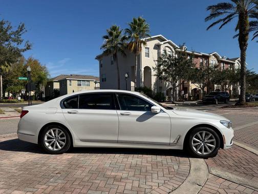2017 BMW 740 xDrive