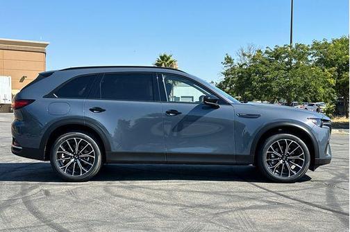 2025 Mazda CX-70 PHEV Premium Package
