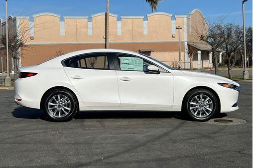 2026 Mazda Mazda3 FWD