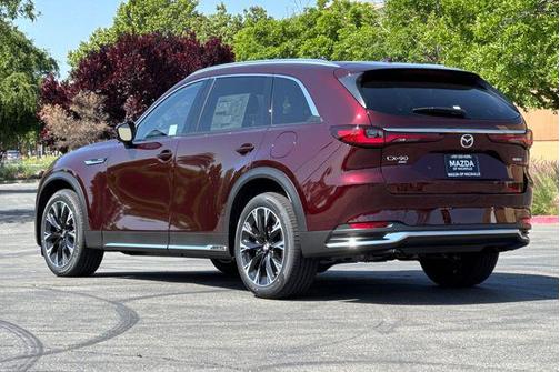 2025 Mazda CX-90 PHEV Premium Plus